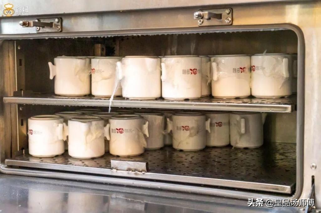 开炖汤店赚钱吗,炖汤店利润有多大