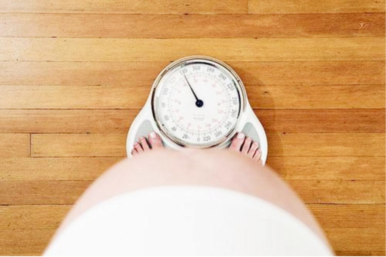 待产时宫口还没有平怎么回事,孕妇在产房宫缩不稳定