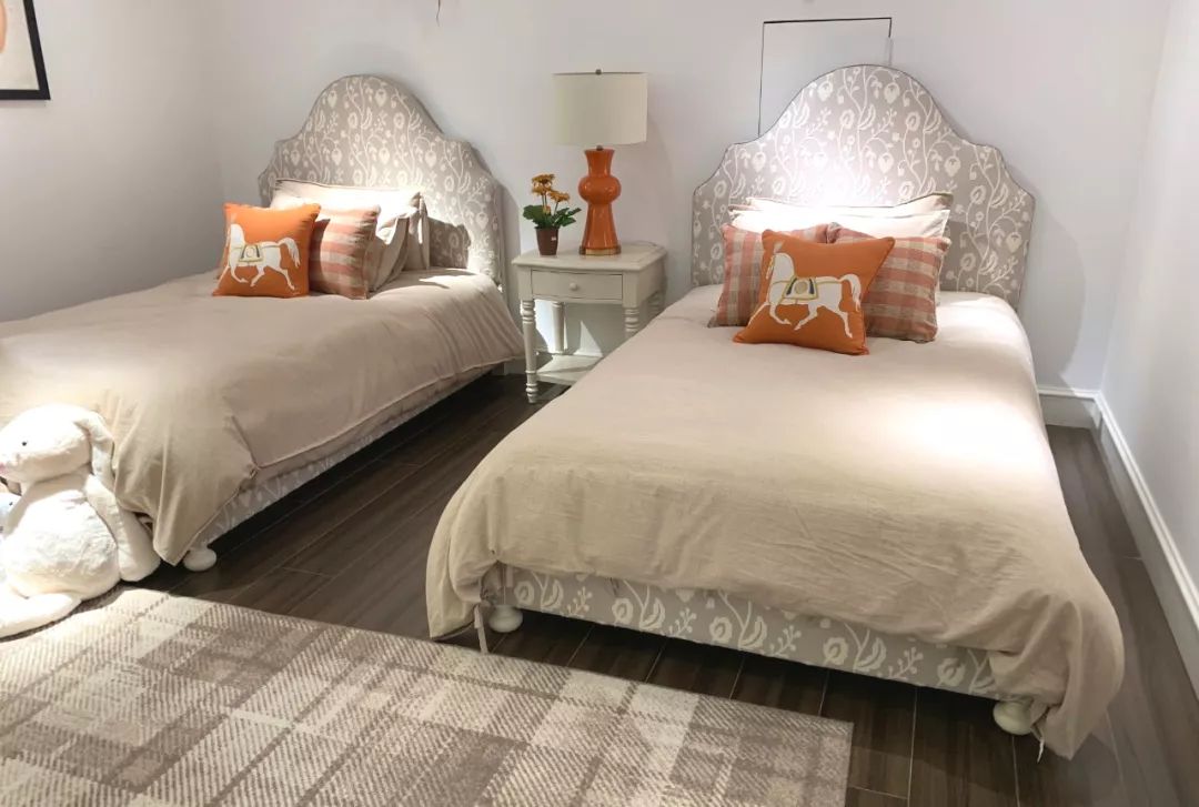 24小时放题,带你到工厂选家具