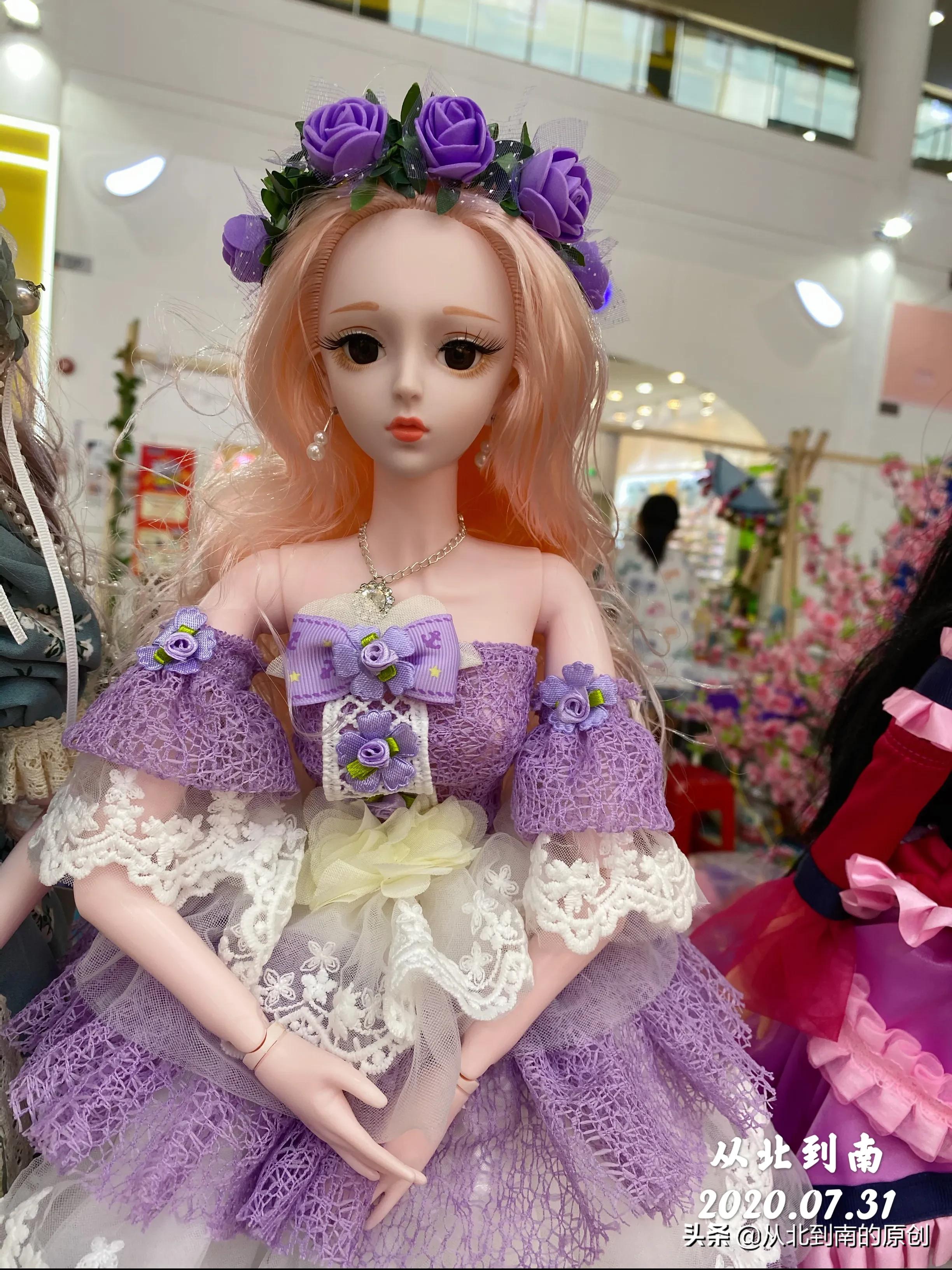 亲自动手做衣服,自己做的手工衣服穿上还真好看呢