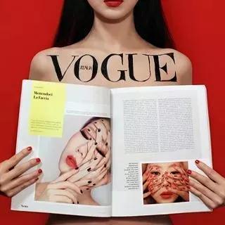 她在画画,神奇的视觉错觉画画