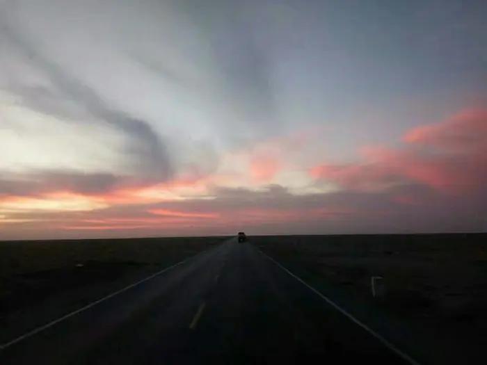 我在德令哈海子诗歌,我在德令哈最后一天