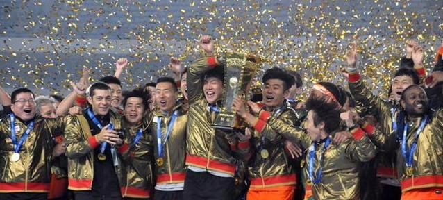 体育史上最伟大的决赛,齐达内与大力神杯视频