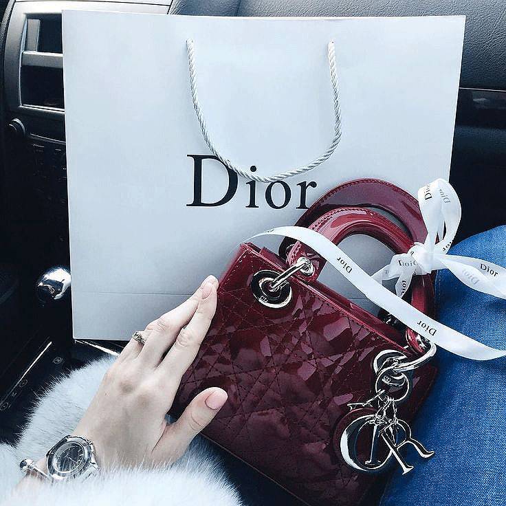 鉴定假包视频,教你一招鉴定假包