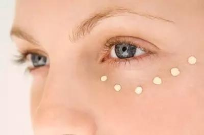 怎么会长脂肪粒啊,脸为啥会长脂肪粒