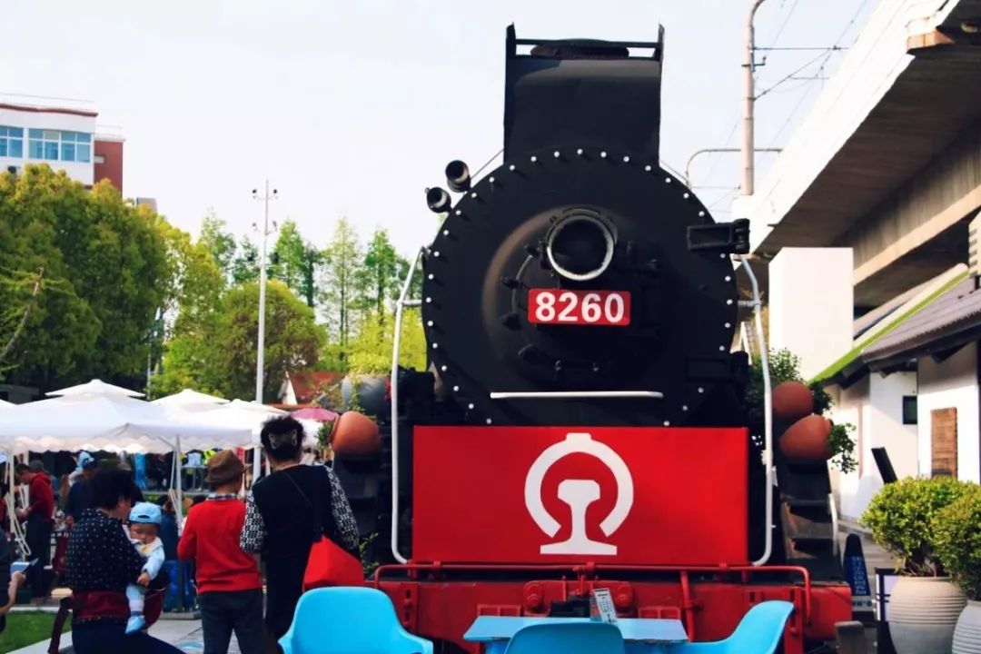 上海地铁18号线沿线有什么好玩的,上海地铁14号线沿途有什么好玩的