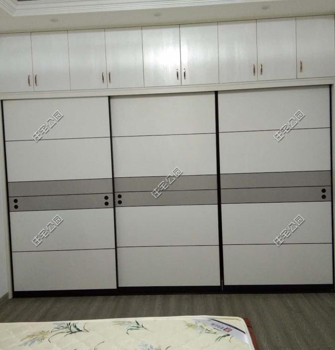 浙江周先生晒农村新家,点工收费240元一天,70万建三层值不值?