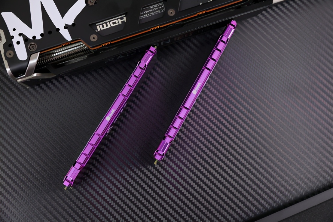 听说你很能超？紫光3200MHz马甲条超频实测