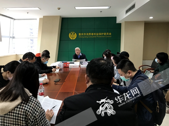 怎么挑选血压计给父母,社区电子血压计哪种好