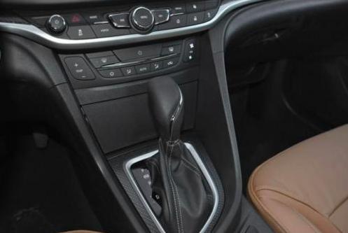 更多选择，更多搭配，全民爱车英朗他来了