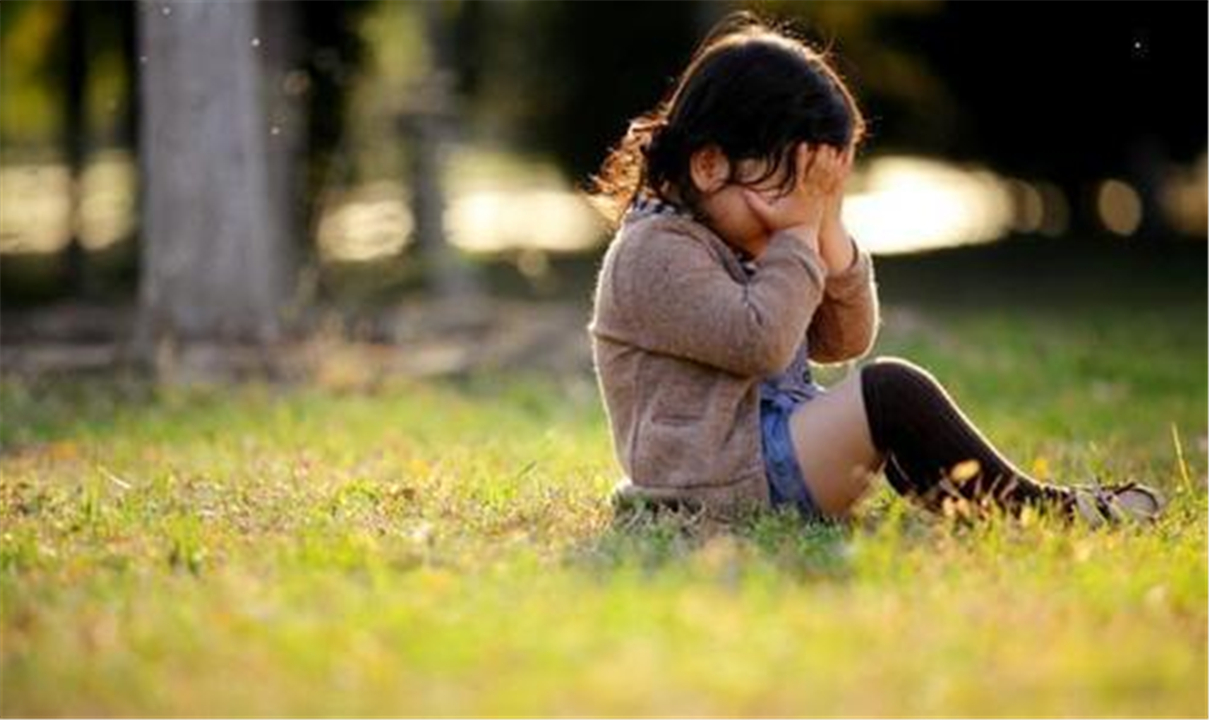 上幼儿园老是哭适应能力差怎么办,孩子去幼儿园哭需要适应多久