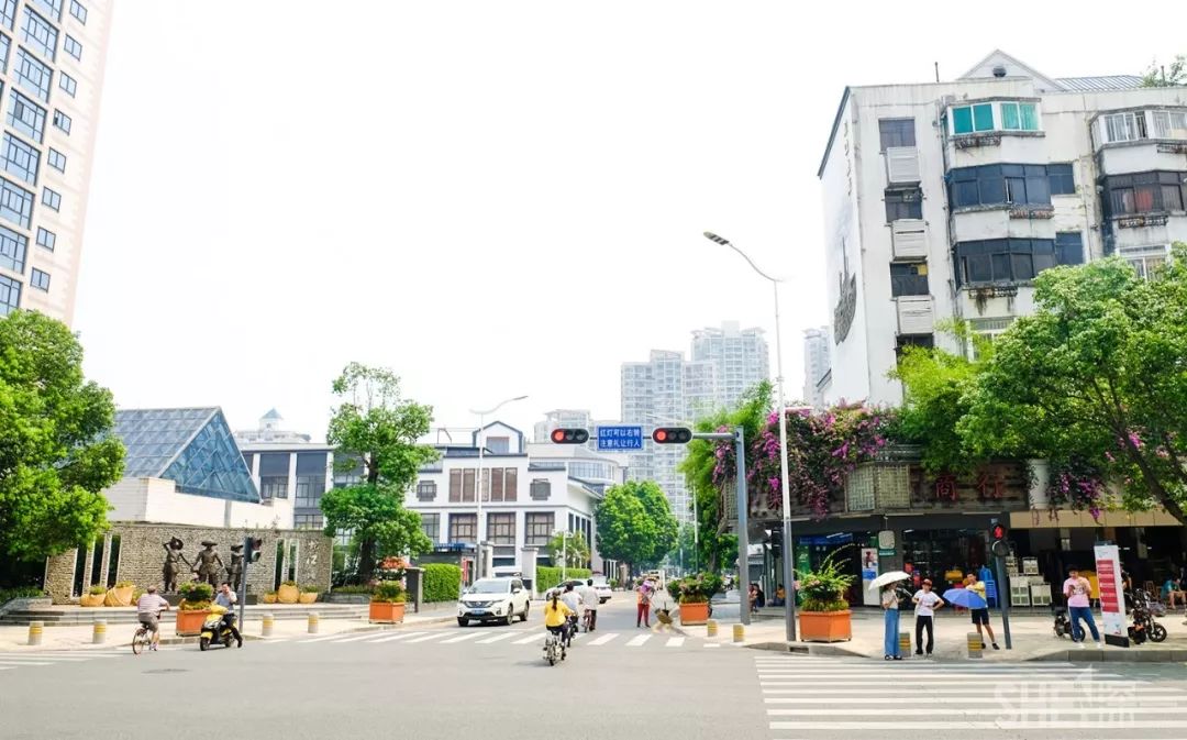 现在的蛇口,南头蛇口