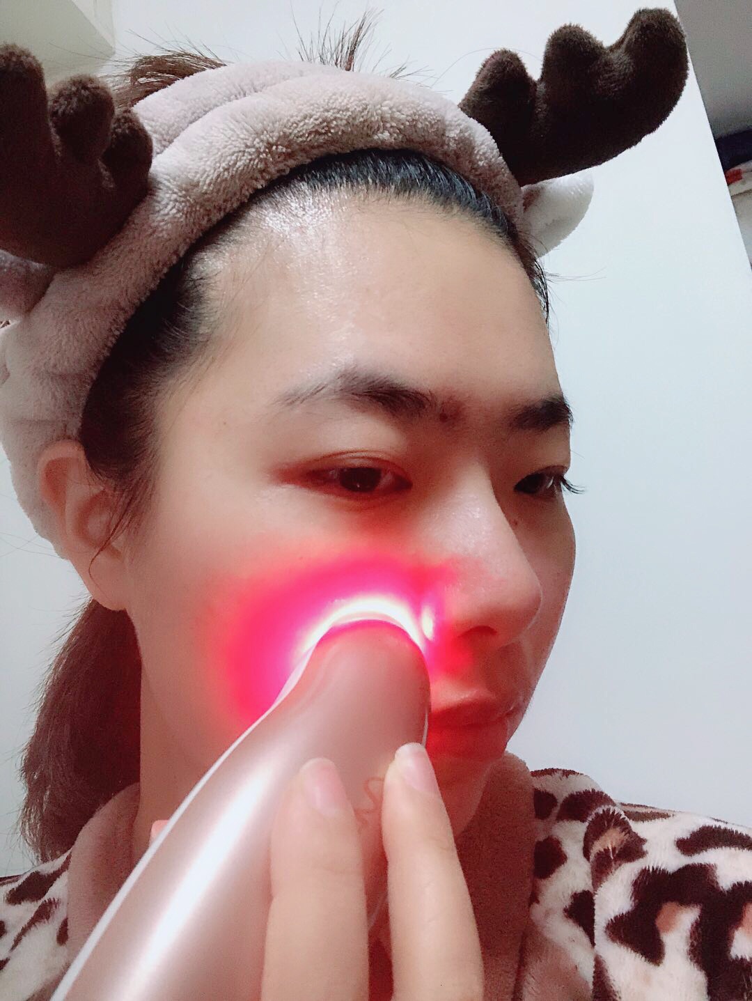 光疗美容仪是彩灯吗,光疗美容仪哪个最好用