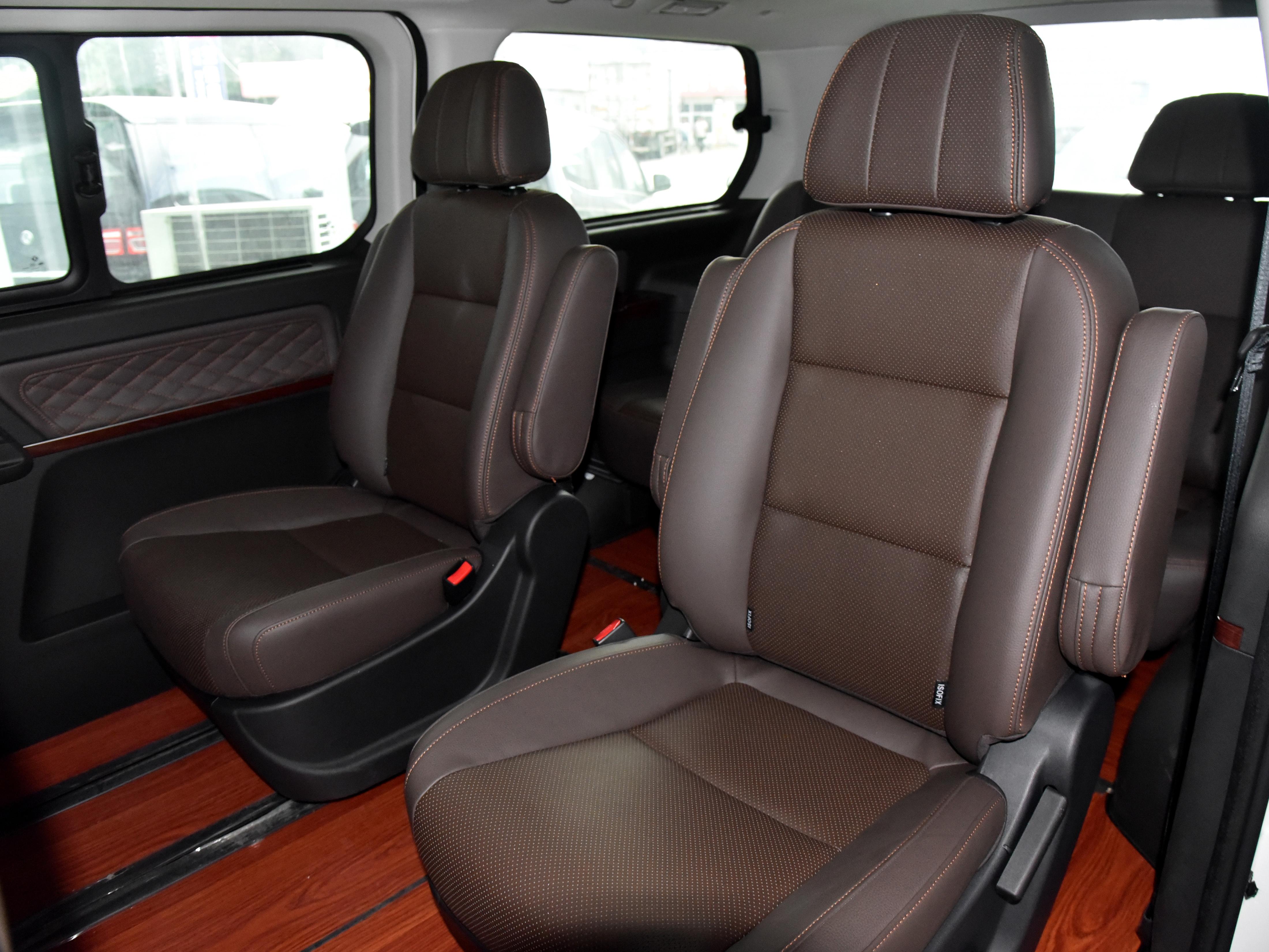 东风风行m7新款尊享型,风行m7一款豪华商务车该有的样子