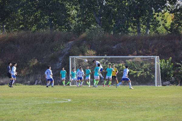 以梦为马歌唱比赛,以梦为马校园合唱视频