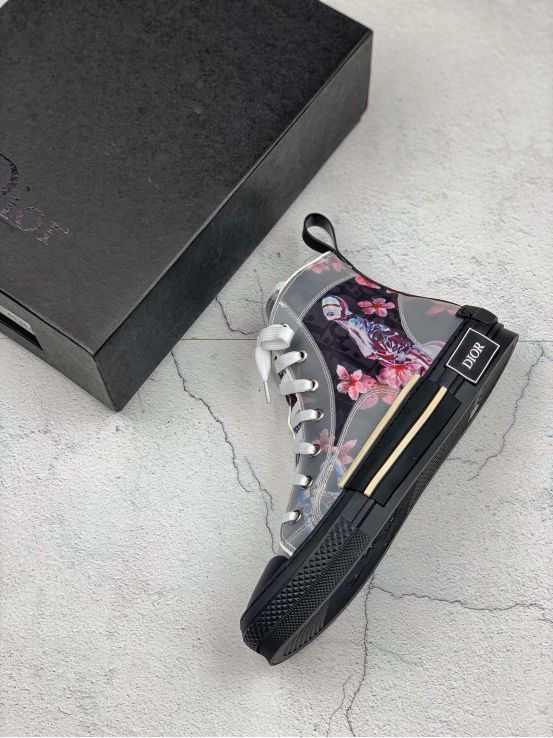 鞋子决定女人性格,鞋子决定女人的性格