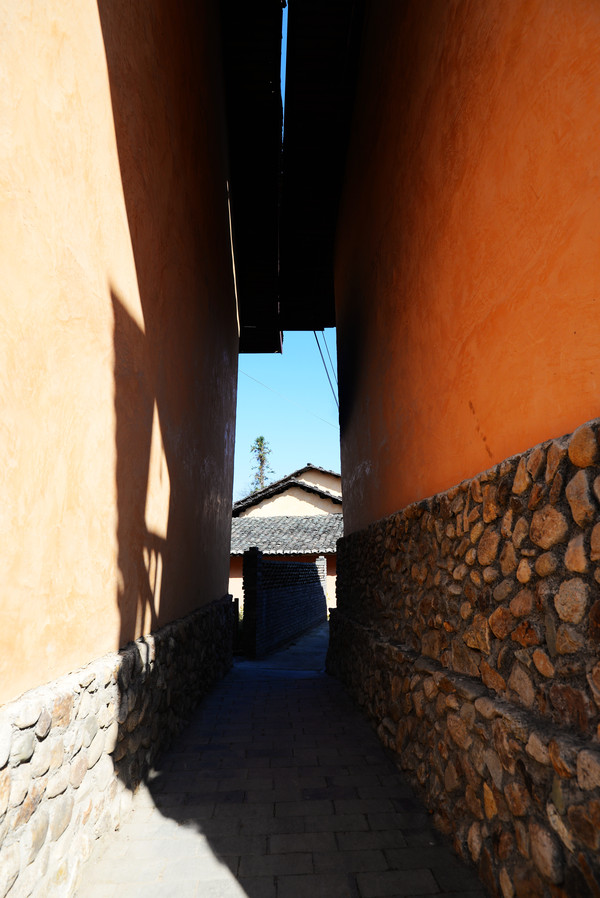 全南石为土围屋介绍,客家土围楼图片