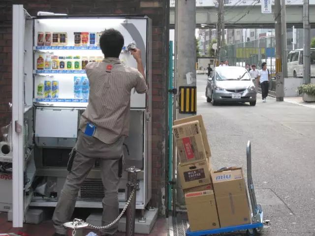 日本食品自动贩卖机,日本便当自动贩卖机