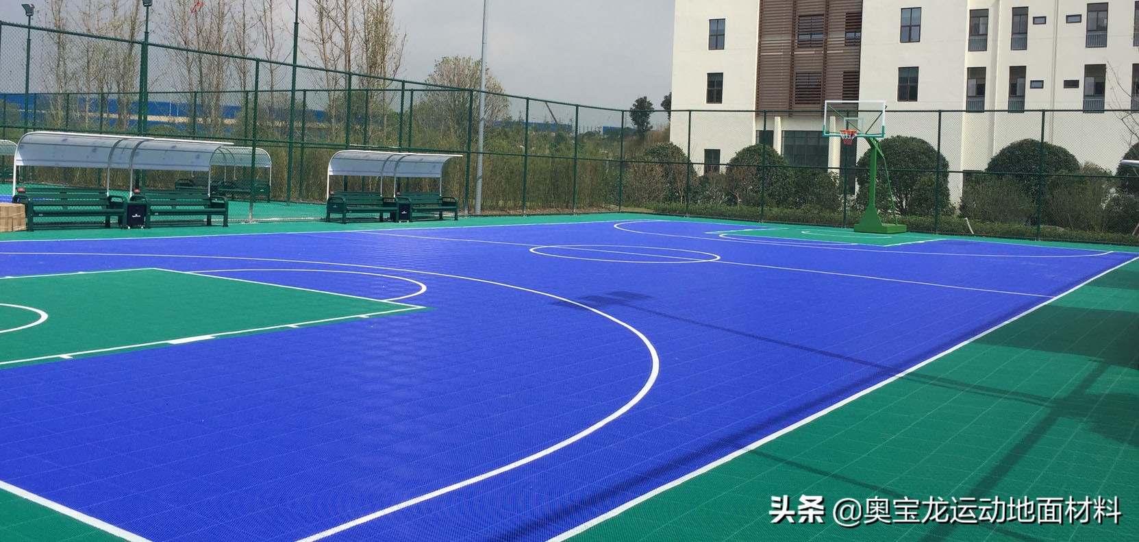 悬浮式拼装地板篮球场多少钱一个,悬浮式拼装地板篮球场