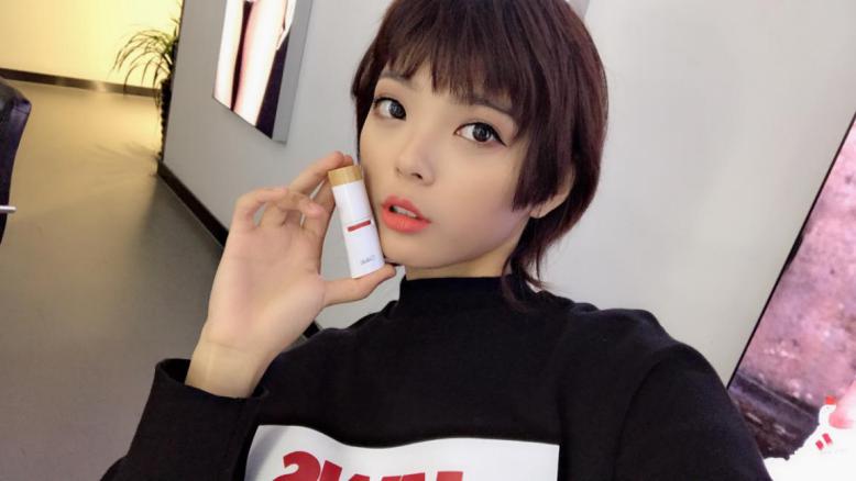 扒一扒抖音的爆品,最近很火的镜面唇釉牌子