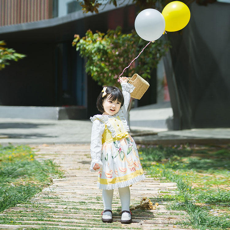 小宝宝穿上洛丽塔,小女儿可以穿的洛丽塔