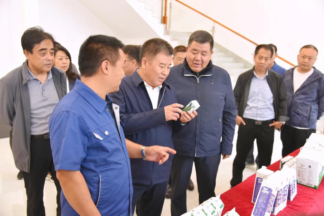 七里河区委主要领导调研彭家坪镇,七里河区彭家坪企业