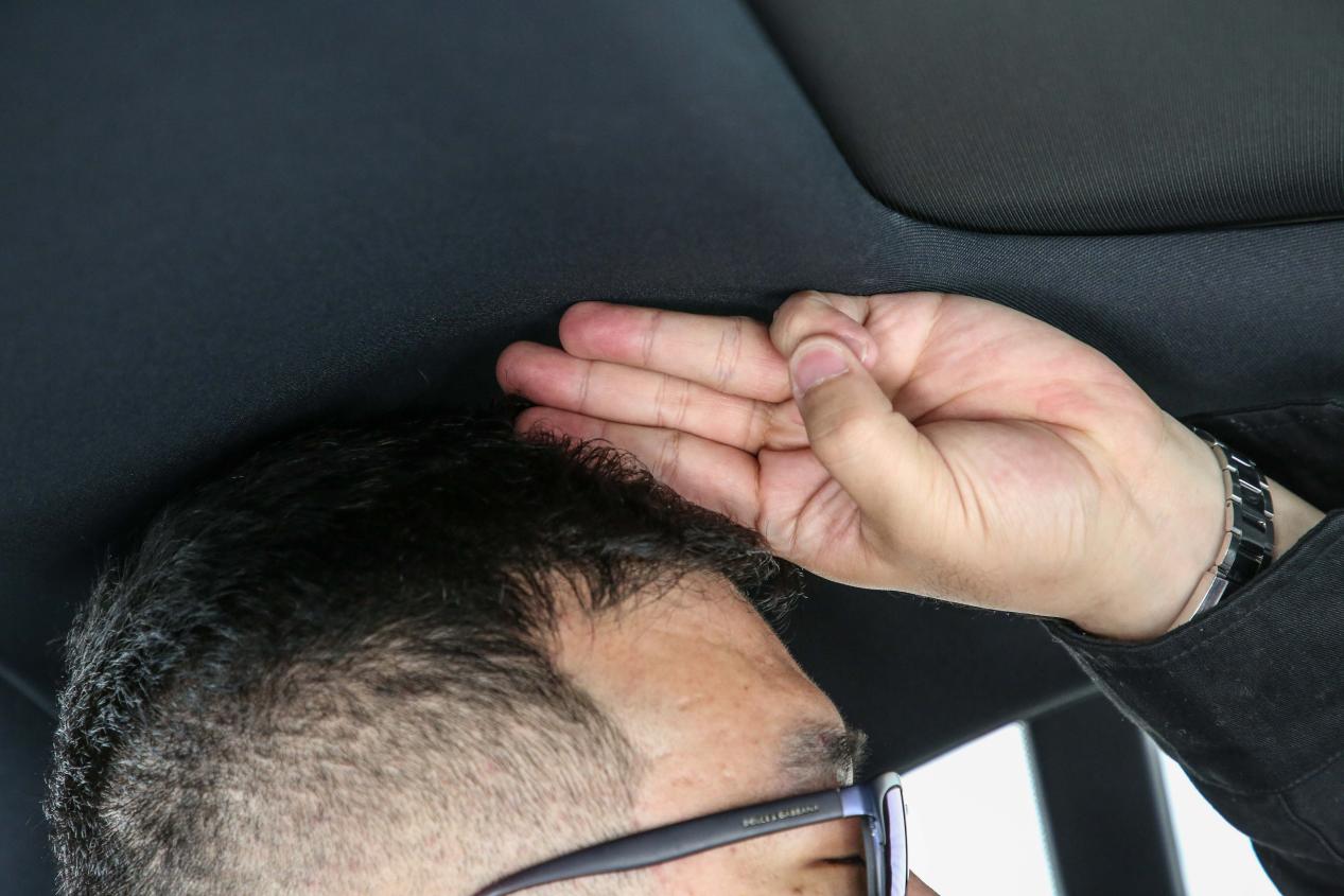 牛x摩托车评测,奔驰e260l2024款最新款动力试驾