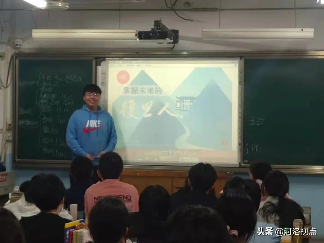 建党百年征文展播,关于建党103周年主题征文