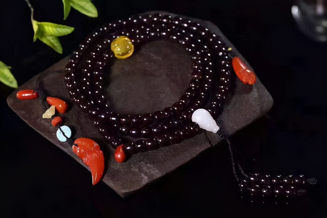 文玩手串尺寸选择,文玩手串多少尺寸合适