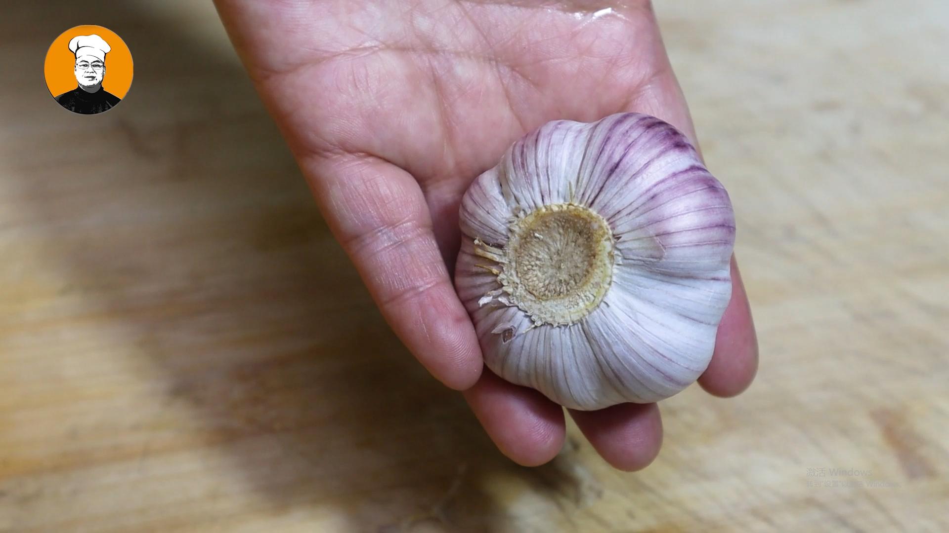 大蒜中直接加入米醋,大蒜放入可乐里有什么反应