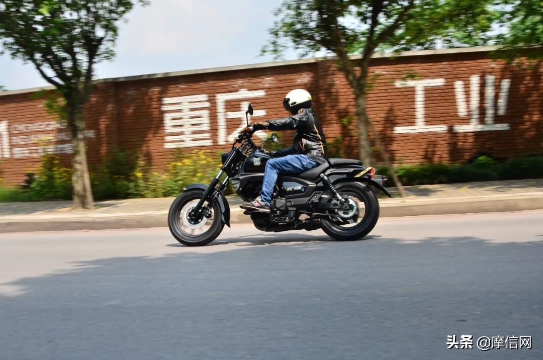 比街车更舒适比巡航更灵活——力帆K1*评9**测