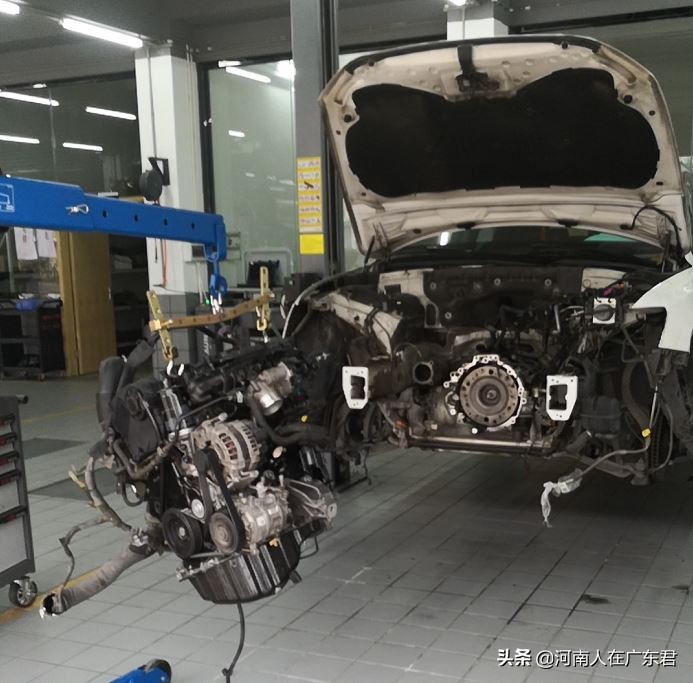 奥迪老款q7烧机油深度分析,奥迪q3烧机油