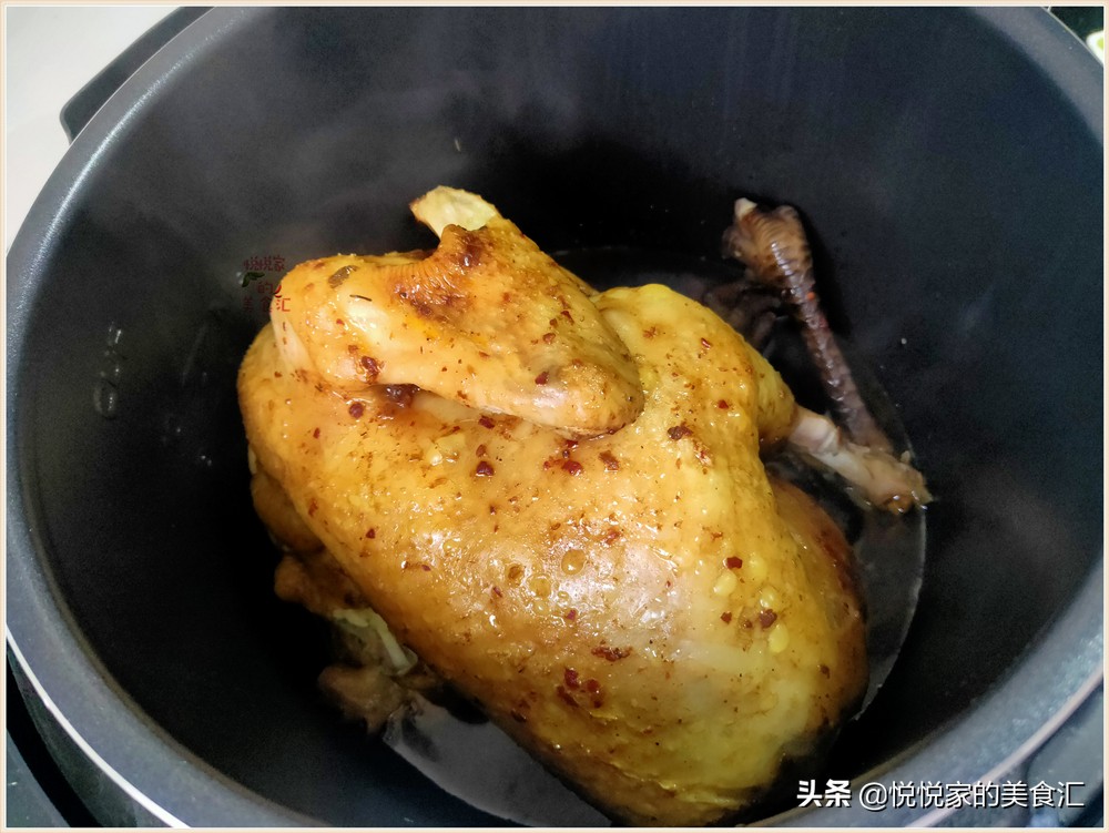 老公花80元买了只4斤重的鸡，往电饭煲里一扔，出锅后孩子没吃够