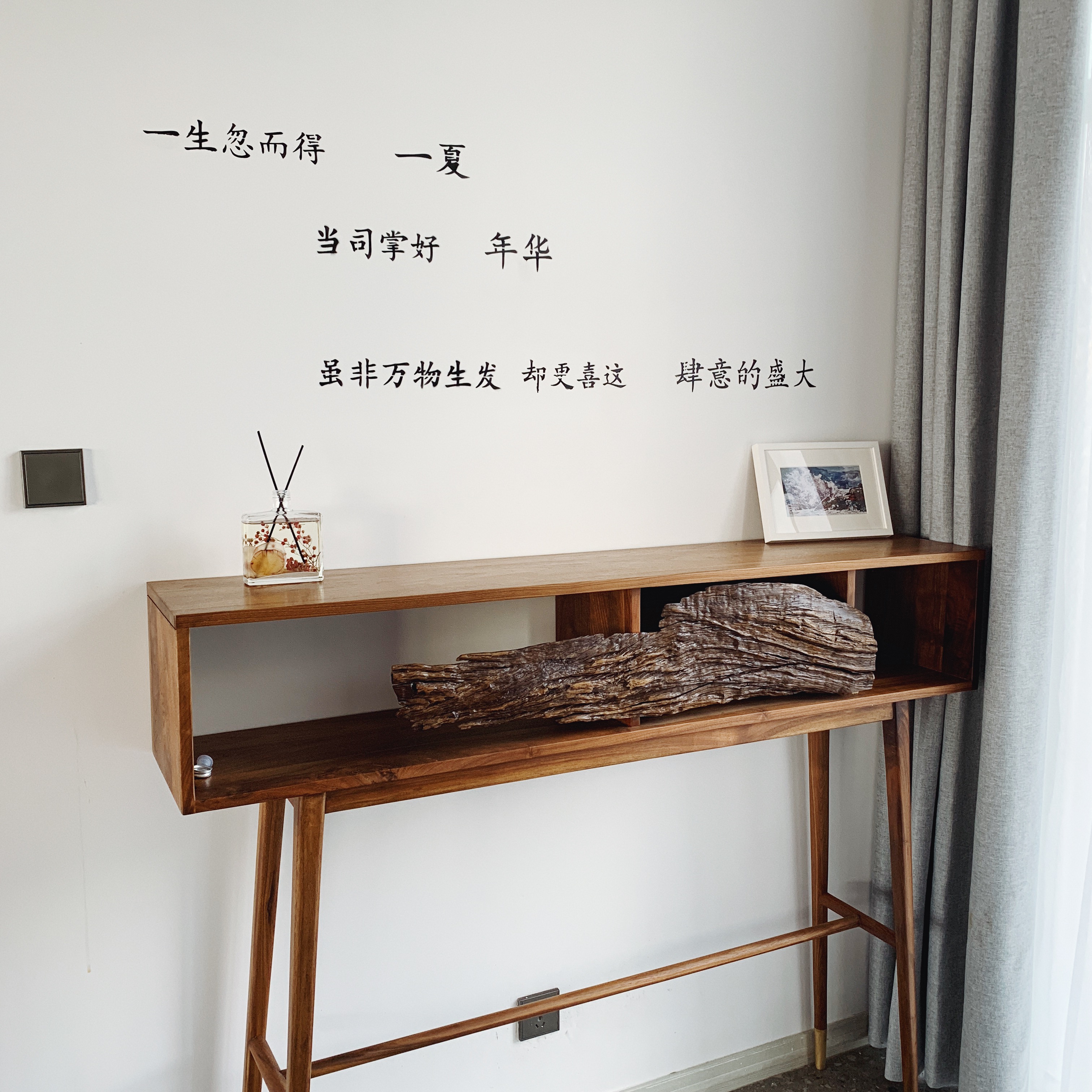 圣托里尼海岛旅游攻略,圣托里尼的绝美海岛