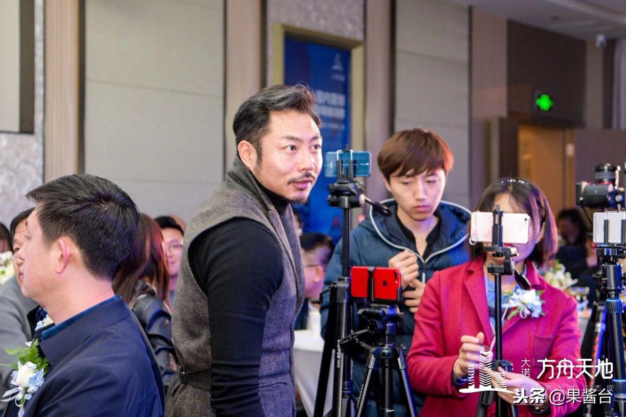 鎴愰兘澶ц鏂硅垷澶╁湴,澶ц鏂硅垷澶╁湴鏄嗘槑