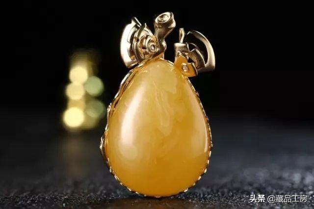 琥珀蜜蜡鸡油黄有什么区别,什么是琥珀及琥珀分类