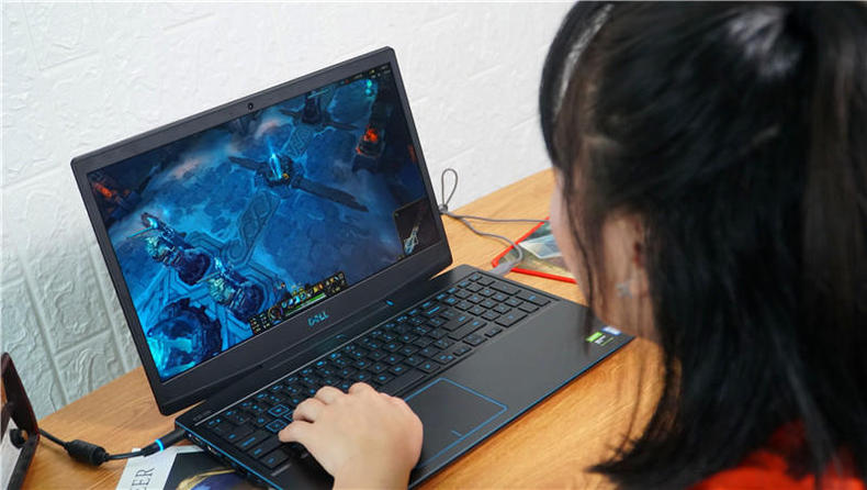 与戴尔g3配置差不多的笔记本,戴尔g3超感玩游戏本评测