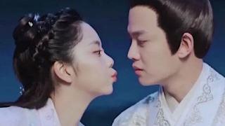 欧阳娜娜和周冬雨是什么关系,28岁的周冬雨图片