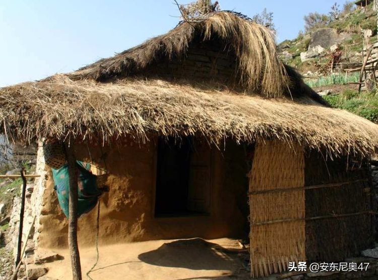 尼泊尔女人来例假的习俗,尼泊尔例假的习俗