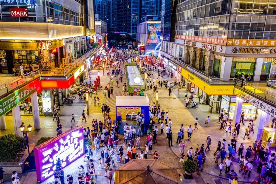 【繁荣夜间经济扮靓天津生活】“夜猫子”们的新去处！奥城夜市开街了，夏季延时至凌晨3点