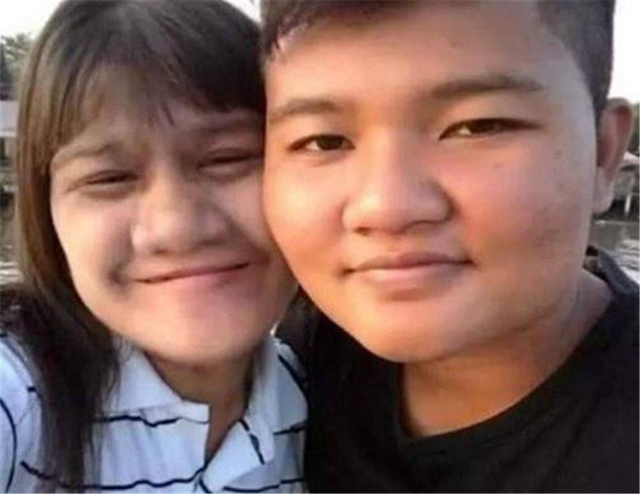 还记得狼人女孩吗？现在为结婚剃去毛发，网友：终于看清脸了