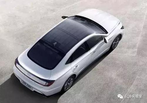 鸿蒙面世!爱玛VS雅迪,谁将是行业NO.1?