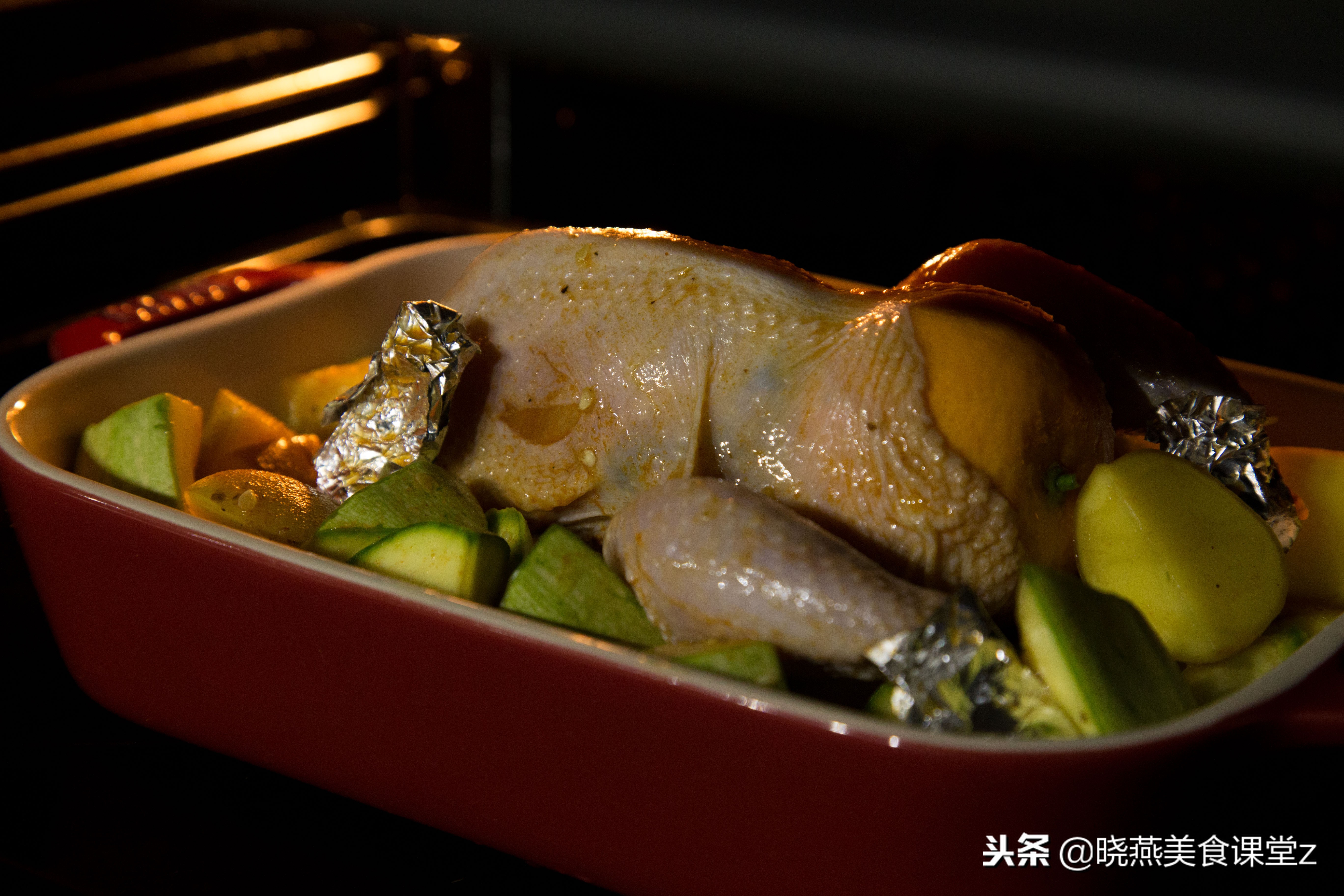 新奥尔良烤鸡怎么保持皮嫩,烤箱新奥尔良烤鸡做法教程