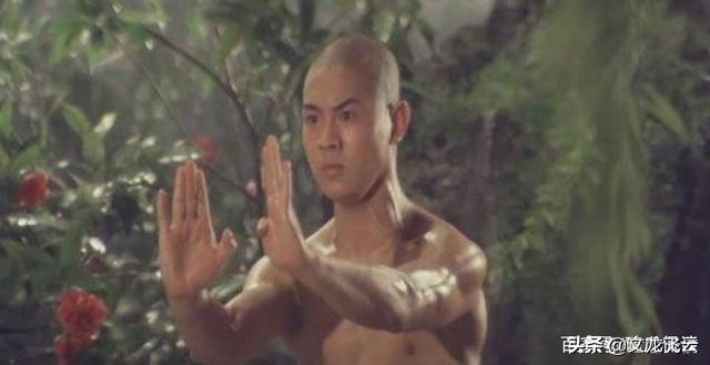 李连杰得的是甲亢还是甲减,李连杰的甲亢为什么没治好