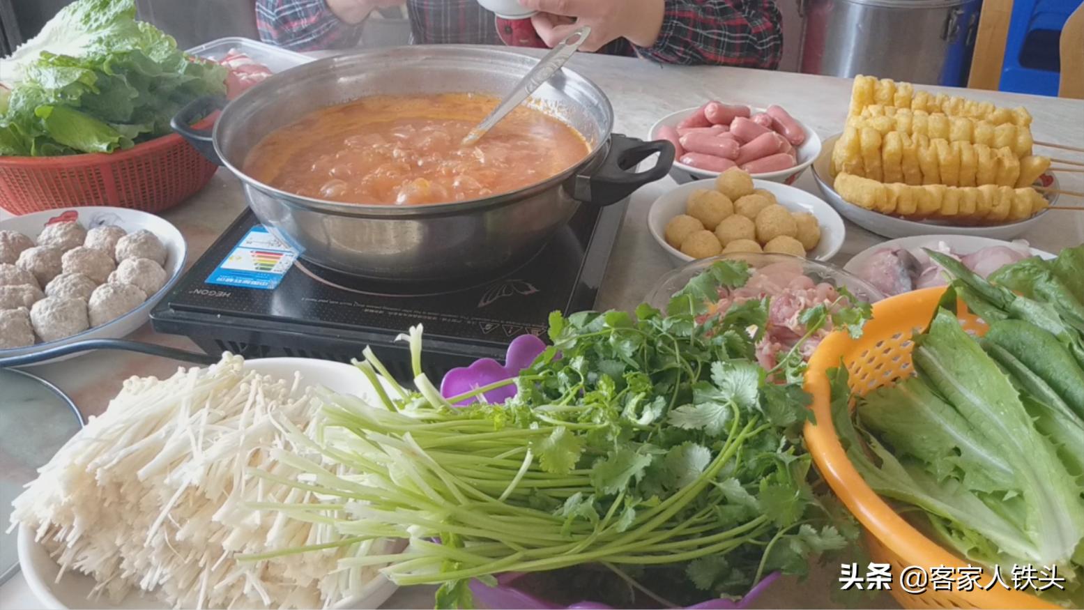 天冷了火锅怎样做好吃,怎么做火锅汤底在家简单好吃