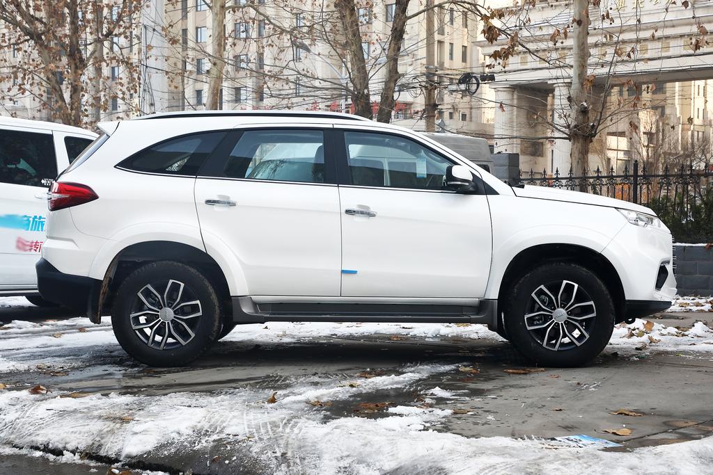 驭胜s350新款汽油款最高时速多少,驭胜s350尺寸多少