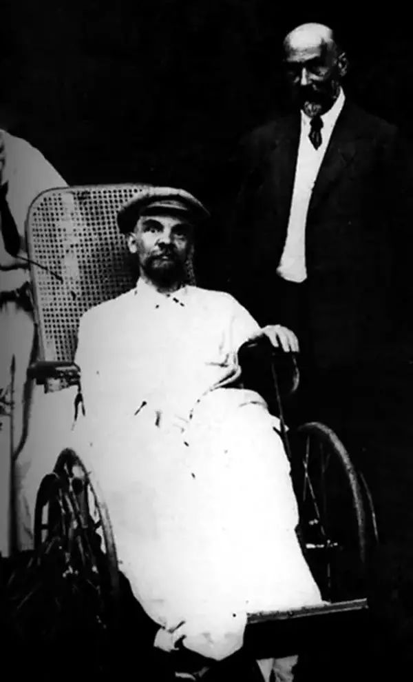 列宁照片超清,列宁年轻时候的照片