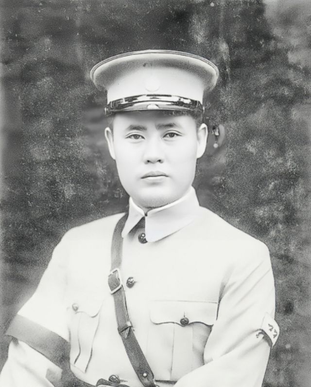 解放战争轰轰烈烈，为何贺龙却“销声匿迹”，授衔时仍成十大元帅