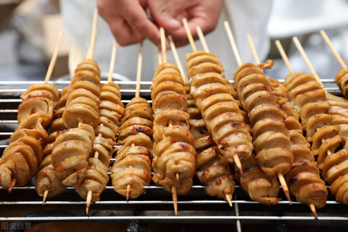 自己做烤面筋一年能挣多少,烤面筋挣钱不