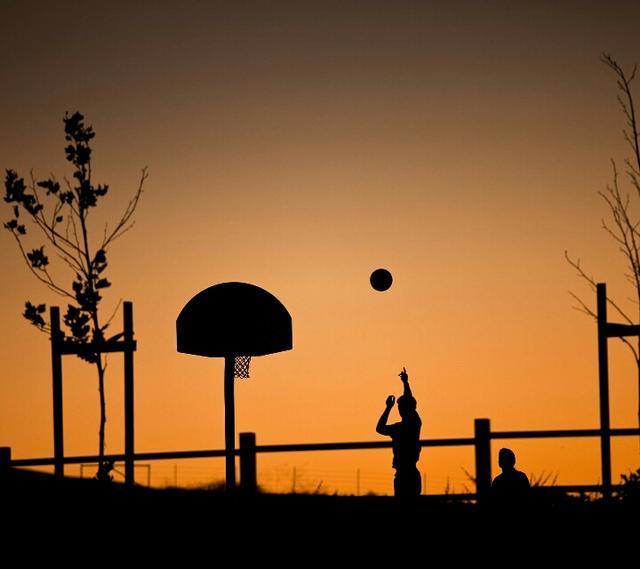 篮球质量最好的是哪一款,各价位性价比最高篮球